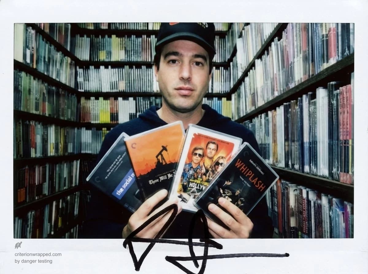 Carousel item 10